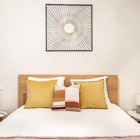 Apartment Akicity Saldanha Lisbon