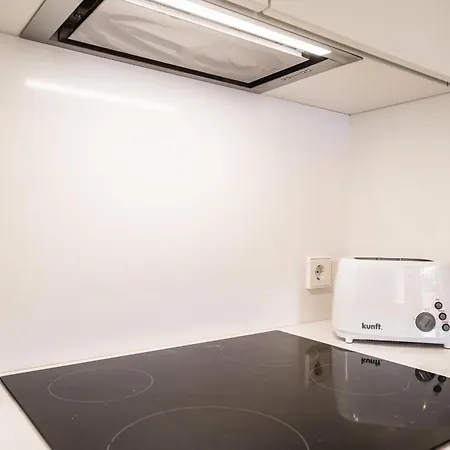 Akicity Saldanha * Лісабон